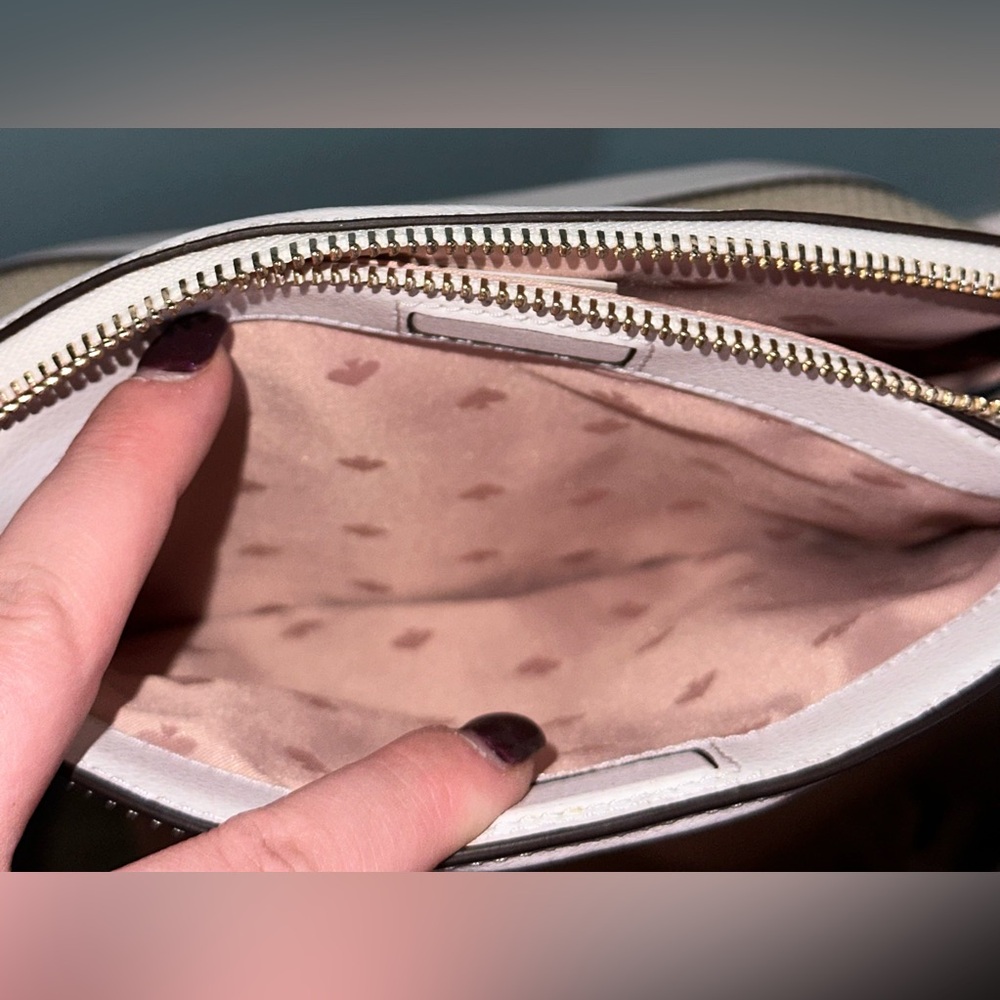 Kate Spade Wicker/White Leather Crossbody - Picture 6 of 8